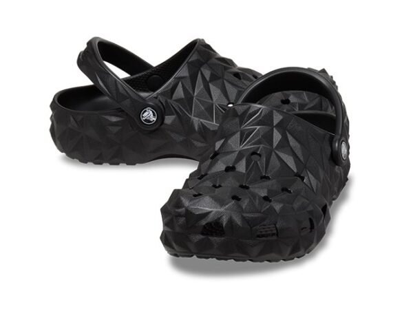 Crocs Classic Geometric Clog Black - Image 4