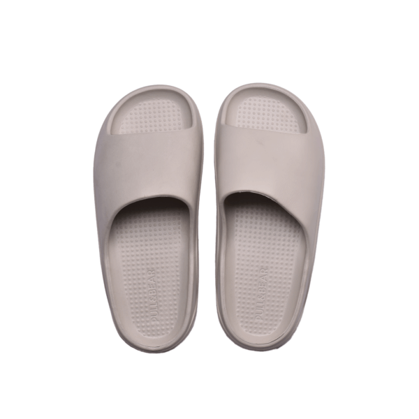 Pull&Bear Rubberized chunky slide Ecru